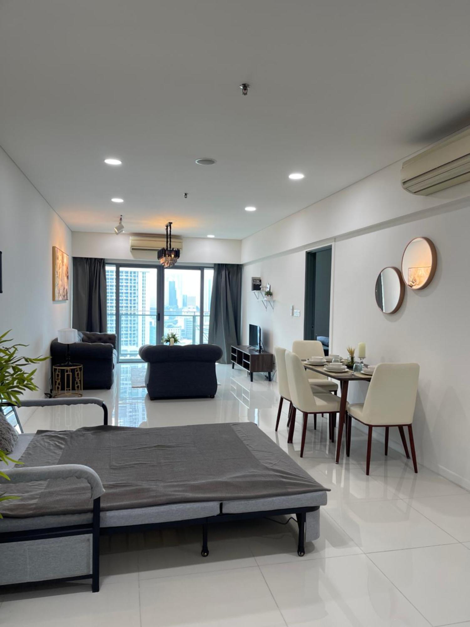 Summer Suites Klcc By Impexia Kuala Lumpur Extérieur photo